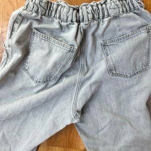 ZARA High rise Paperbag Baggy Jeans | Gray | Size 8